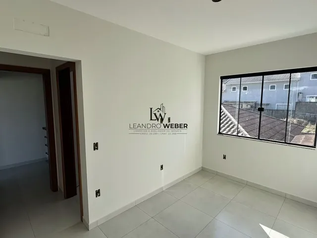 Imagem 2: Sobrado com 2 Suítes - São José - SC