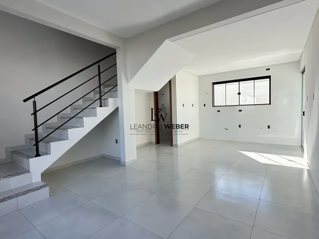 Imagem 2: Sobrado 3 Dormitórios - 1 Suíte - São José - SC