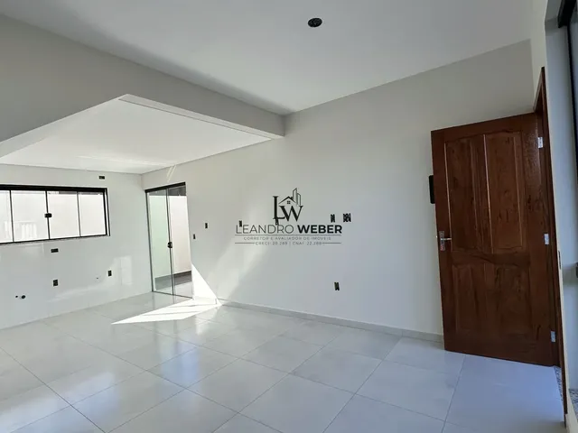 Imagem 3: Sobrado 3 Dormitórios - 1 Suíte - São José - SC