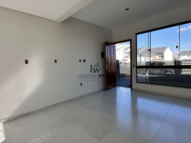 Imagem 6: Sobrado 3 Dormitórios - 1 Suíte - São José - SC