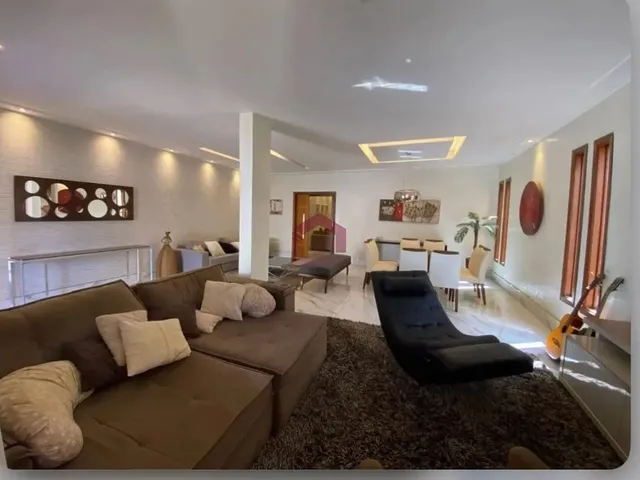 Imagem 10: RUA DO JÓQUEI - 4 QUARTOS - PISCINA - 800M² - ESCRITURADA - VICENTE PIRES
