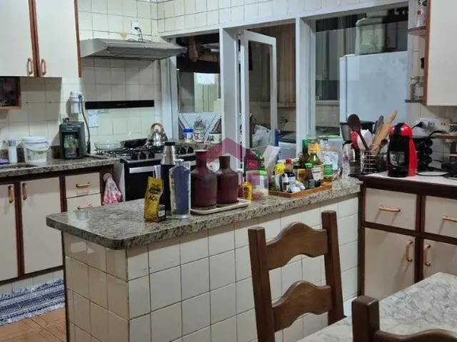 Imagem 11: SQN 304 - ASA NORTE - 188M² - 4 QUARTOS - SUÍTE - 2 VAGAS - VARANDA