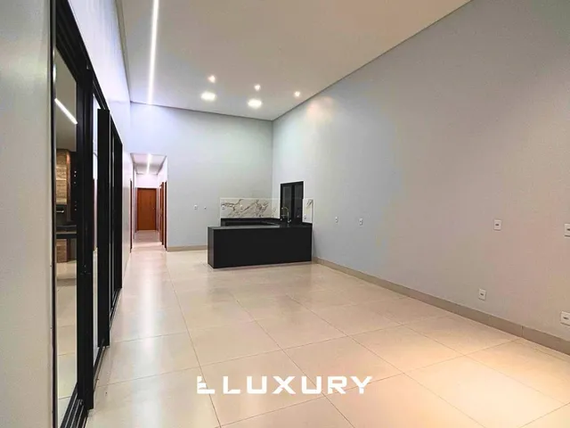 Imagem 9: Casa Alto Padrão com 3 Suítes e Piscina no Terras Alpha I
