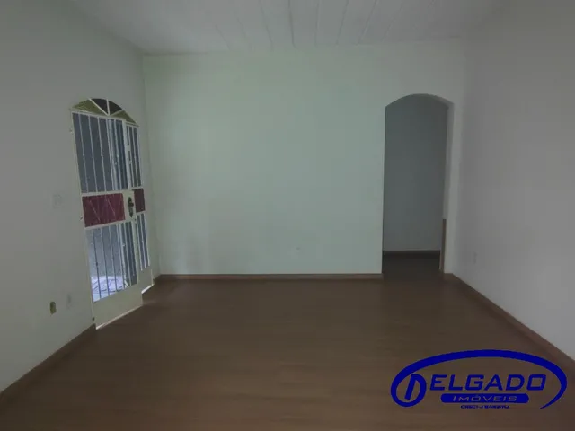 Imagem 5: DELGADO aluga CASA INDEPENDENTE com 2 quartos e garagem no CENTRO de Itaboraí/RJ
