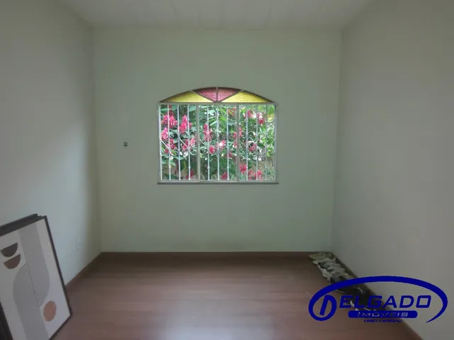 Imagem 2: DELGADO aluga CASA INDEPENDENTE com 2 quartos e garagem no CENTRO de Itaboraí/RJ