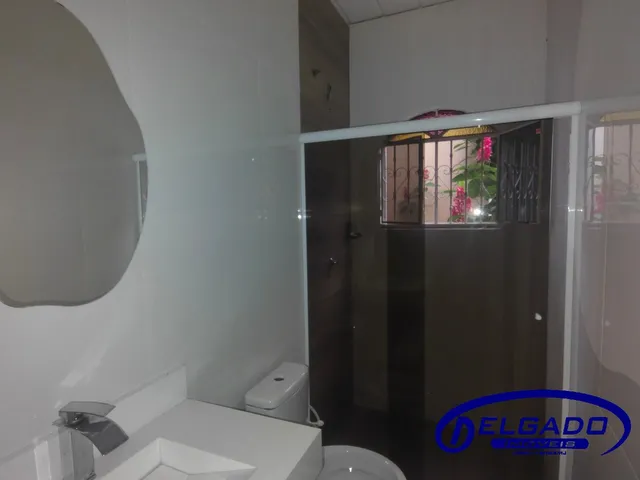 Imagem 7: DELGADO aluga CASA INDEPENDENTE com 2 quartos e garagem no CENTRO de Itaboraí/RJ