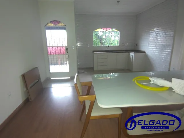 Imagem 11: DELGADO aluga CASA INDEPENDENTE com 2 quartos e garagem no CENTRO de Itaboraí/RJ