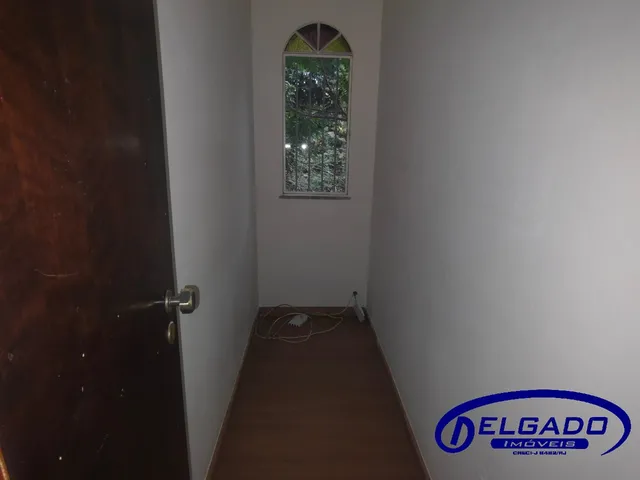 Imagem 4: DELGADO aluga CASA INDEPENDENTE com 2 quartos e garagem no CENTRO de Itaboraí/RJ