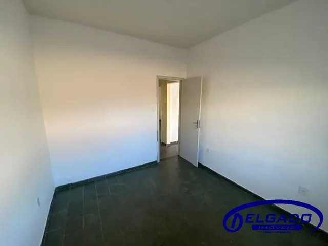 Imagem 12: DELGADO aluga CASA INDEPENDENTE com 2 quartos, GARAGEM COBERTA e quintal em Ampliação
