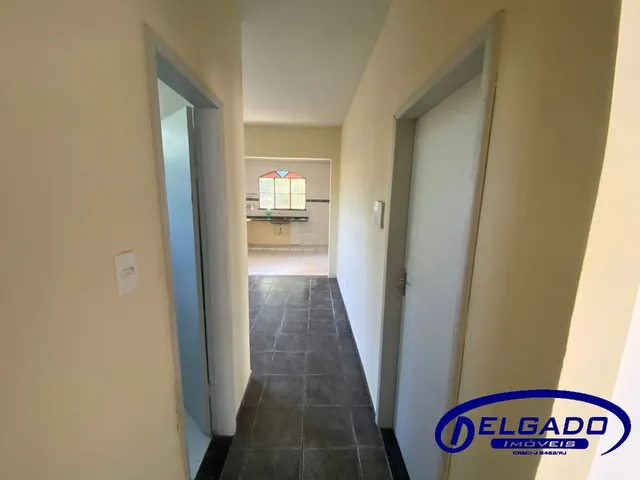 Imagem 2: DELGADO aluga CASA INDEPENDENTE com 2 quartos, GARAGEM COBERTA e quintal em Ampliação