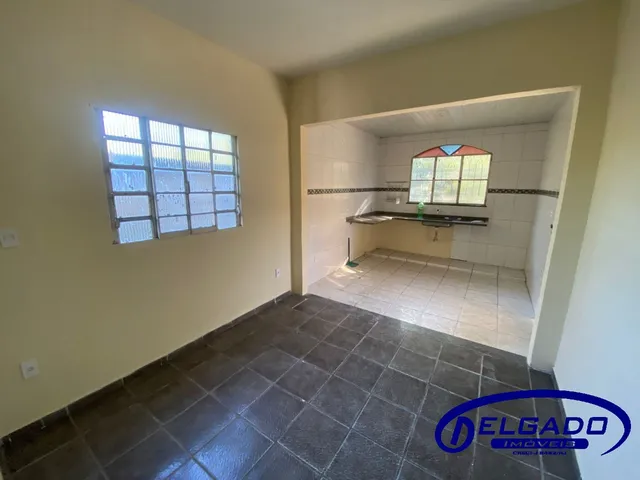 Imagem 16: DELGADO aluga CASA INDEPENDENTE com 2 quartos, GARAGEM COBERTA e quintal em Ampliação