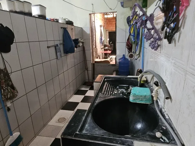 Imagem 11: Casa ampla com comércio ativo no bairro 40 Horas em Ananindeua