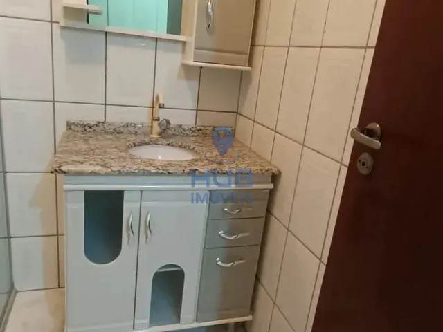 Imagem 16: Casa com 3 dormitórios e 2 vagas de garagem em São José/SC