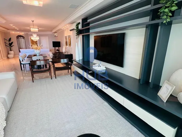 Imagem 7: Apartamento com 4 Dormitórios À Venda Sendo 4 Suítes, 281.0 M² por - R$ 13.420.000,00 - Meia Praia - Itapema/Sc