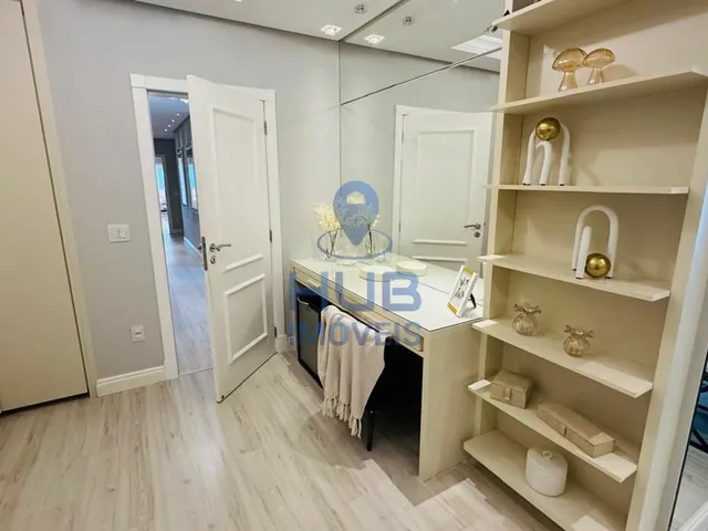 Imagem 15: Apartamento com 4 Dormitórios À Venda Sendo 4 Suítes, 281.0 M² por - R$ 13.420.000,00 - Meia Praia - Itapema/Sc