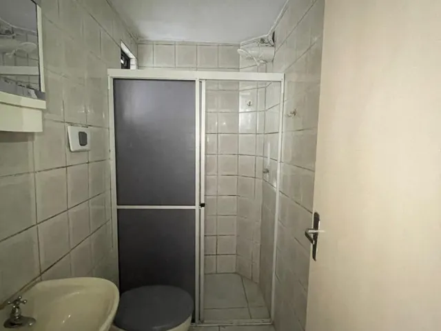 Imagem 8: Apartamento para Venda em Pelotas, Fragata, 3 dormitórios, 1 banheiro, 1 vaga