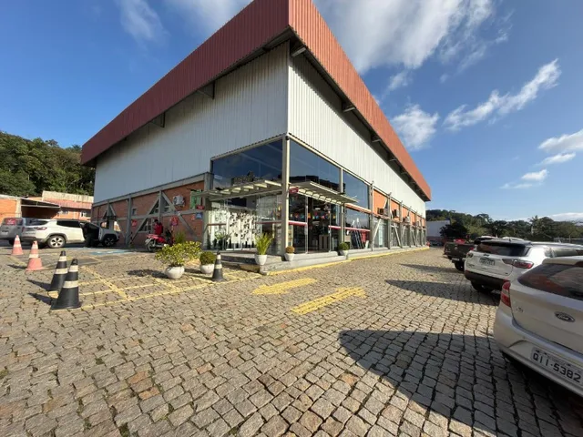 Imagem: Locação de Galpão Comercial de Alto Padrão
