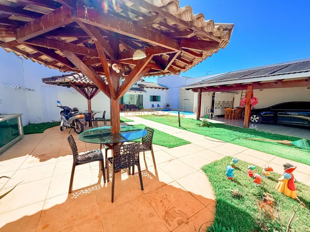 Imagem 13: Casa à venda no bairro Santiago - Araguari/MG