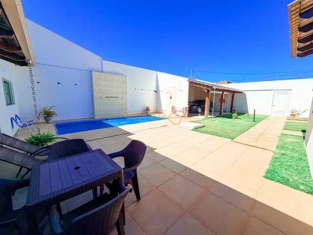 Imagem 7: Casa à venda no bairro Santiago - Araguari/MG