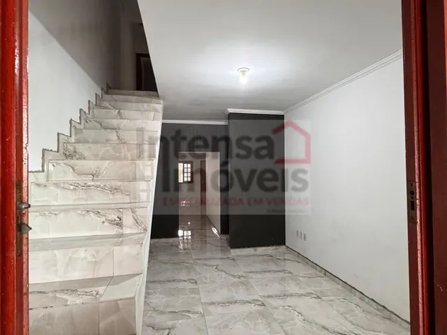 Imagem 5: Sobrado à venda no bairro Residencial Mombaça I - Pindamonhangaba/SP