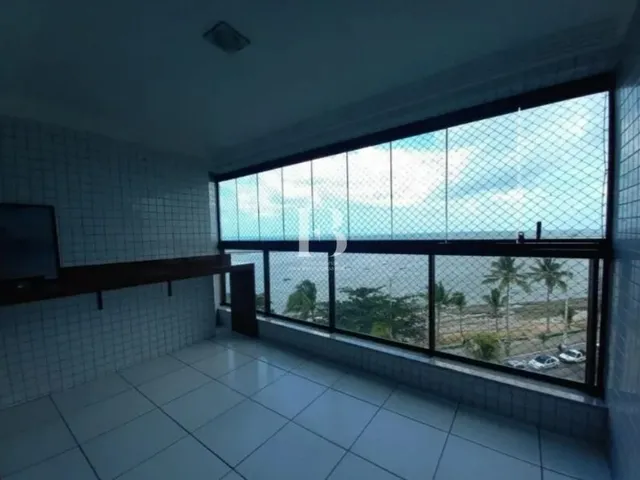 Imagem: O apartamento possui 5 Dormitórios, 2 Suítes, 4