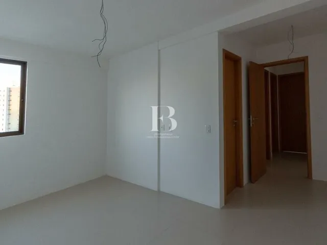 Imagem 9: Apartamento espaçoso e completo na Torre: o lar perfeito para sua família! 97m² com 3