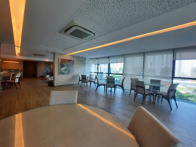 Imagem 1: Apartamento a Venda no Edf. Maria Letícia com 98M²Em Boa Viagem, Recife/Pe