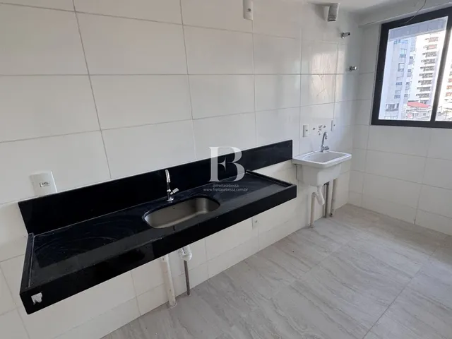 Imagem 12: Apartamento com 62m³. São 3 quartos e 1 vaga de garagem em Casa Forte - Recife/PE