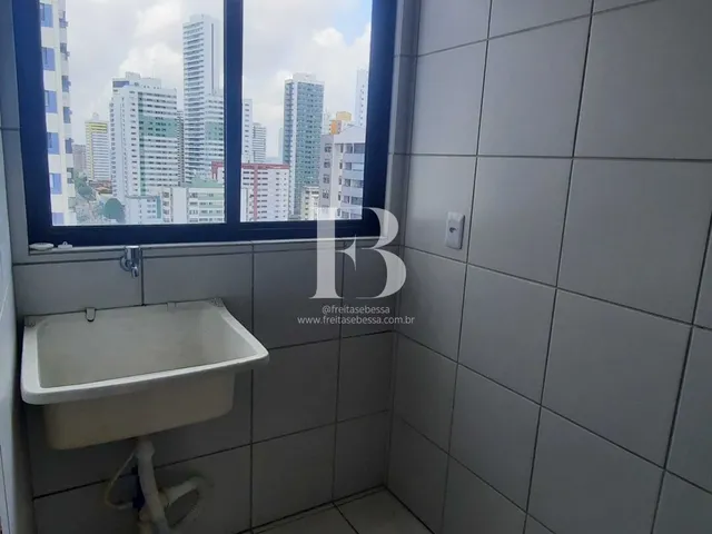 Imagem 13: Apartamento a VENDA com 3 Quartos, closet e 2 Vagas de Garagem na Torre, Recife/PE