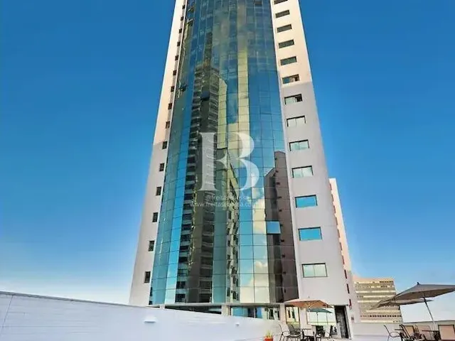 Imagem 1: Flat Localizado na charmosa Av. Boa Viagem, esse apartamento é a escolha perfeita para