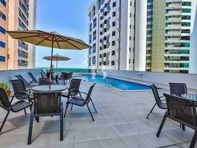 Imagem 16: Flat Localizado na charmosa Av. Boa Viagem, esse apartamento é a escolha perfeita para