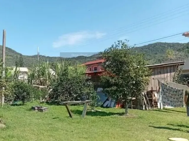 Imagem 6: Terreno no bairro do Ratones, Florianópolis/SC
