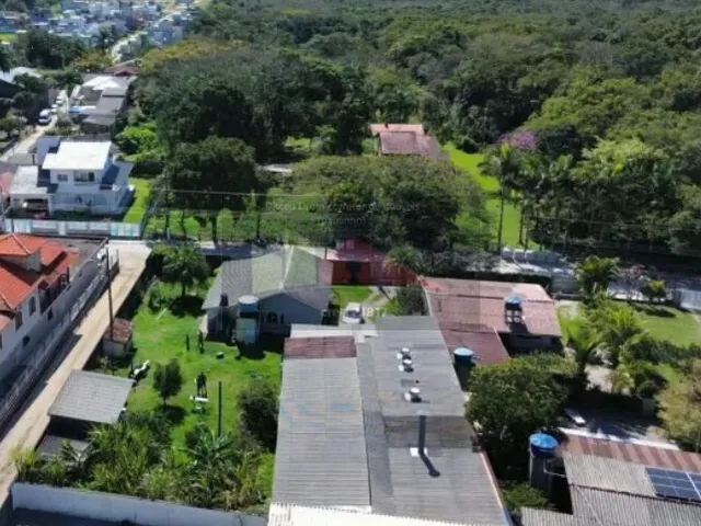 Imagem 4: Terreno no bairro do Ratones, Florianópolis/SC