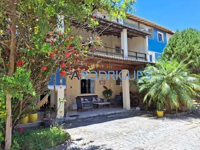 Imagem: Casa Duplex à Venda em Pitangueiras 3 Quartos