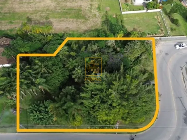 Imagem 7: Terreno de Esquina com Edificação
