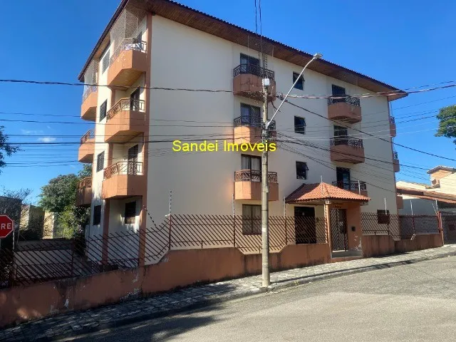 Imagem: O apartamento possui 3 Dormitórios, 1 Suíte, 2 Banheiros,