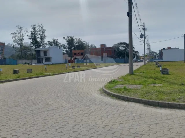 Imagem: Terreno à venda em Porto Alegre-RS, bairro
