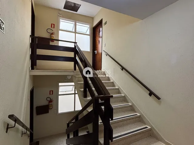 Imagem 14: Apartamento à venda no bairro Vila Assunção - Porto Alegre/RS
