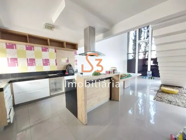 Imagem 8: Casa para locação no Alto Umuarama: 3 quartos, 1 suíte, 2 salas, 1 banheiro, 4 vagas