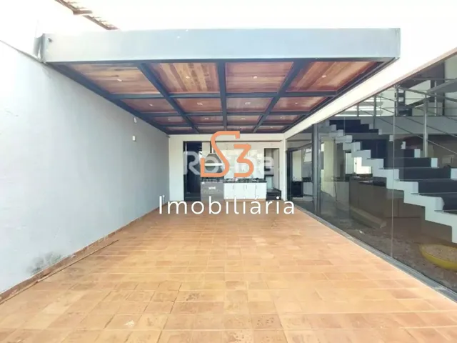 Imagem 12: Casa para locação no Alto Umuarama: 3 quartos, 1 suíte, 2 salas, 1 banheiro, 4 vagas