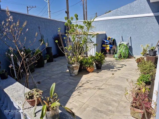 Imagem 2: Mairiporã - Casa a Venda em Terra Preta, 4 Dormitorios Sendo 3 Suites, 5 Vagas e Piscina.