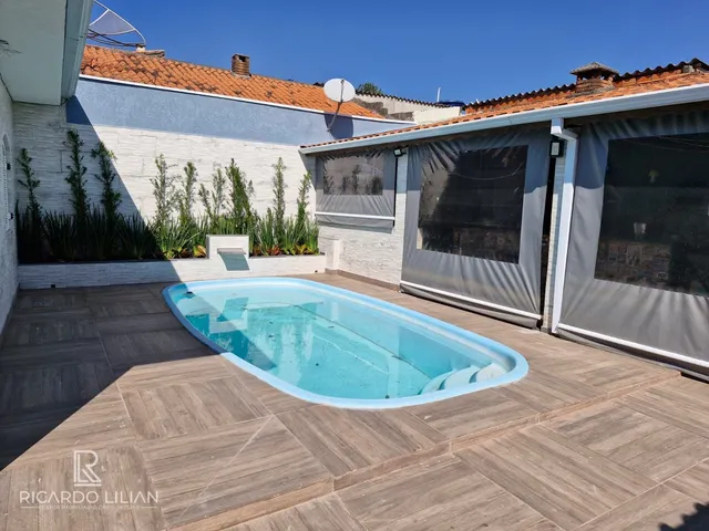 Imagem 4: Mairiporã - Casa a Venda em Terra Preta, 4 Dormitorios Sendo 3 Suites, 5 Vagas e Piscina.