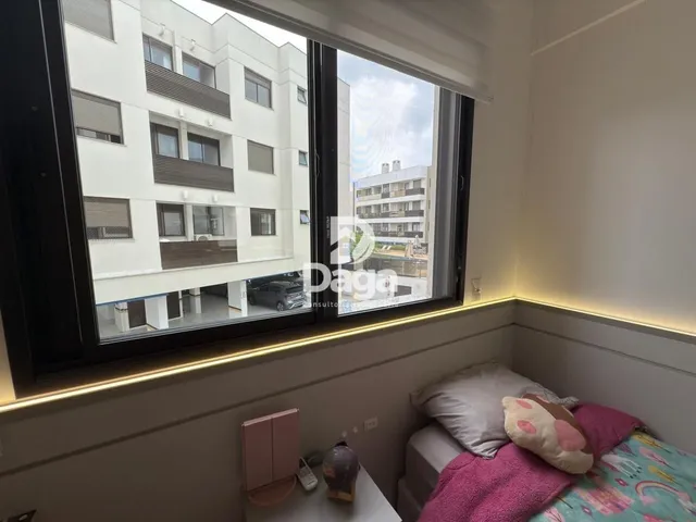 Imagem 16: Apartamento de Três Dormitórios em Condomínio Clube na Cachoeira Bom Jesus
