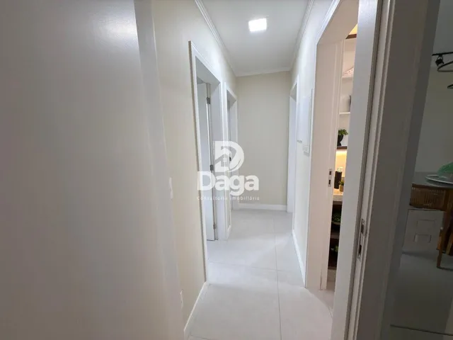 Imagem 4: Apartamento de Três Dormitórios em Condomínio Clube na Cachoeira Bom Jesus