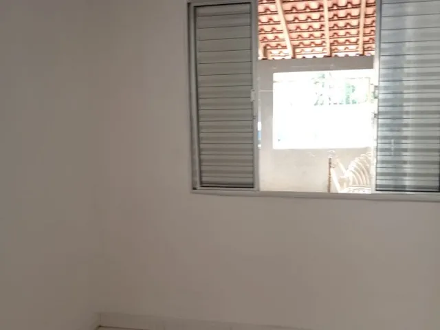 Imagem 5: CASA - MATINHOS Casa com 3 dormitórios