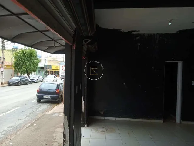 Imagem 2: Ponto Comercial para alugar em Barreiras, com 2 quartos, 123,75m²