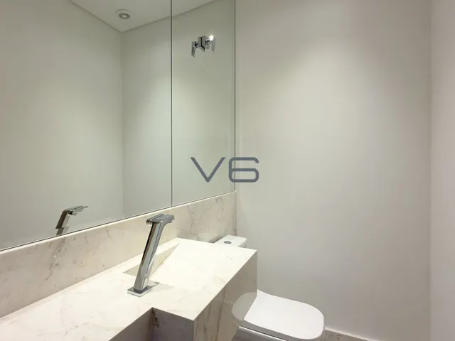 Imagem 13: Apartamento Alto Padrão com 3 suítes, 4 vagas de garagem, 176m² privativos, no Batel