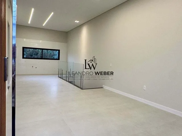 Imagem 13: Casa Alto Padrão - 220m² em São José - SC