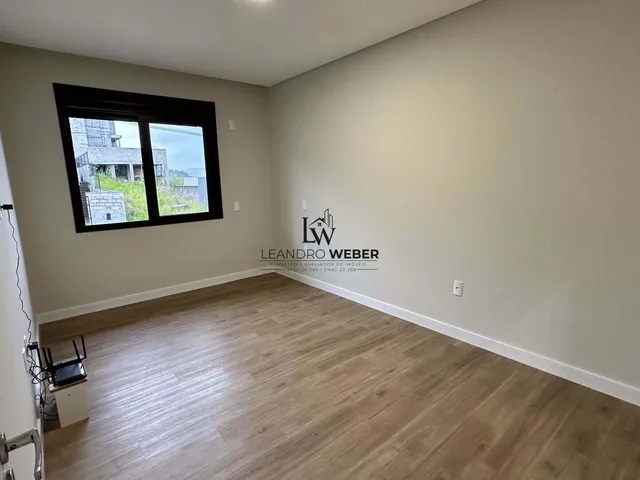 Imagem 8: Casa Alto Padrão - 220m² em São José - SC
