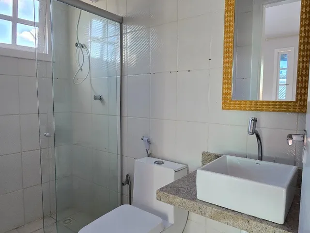 Imagem 14: Excelente casa Duplex 5 suítes, terreno amplo com lagoa, Busca Vida, Camaçari, BA